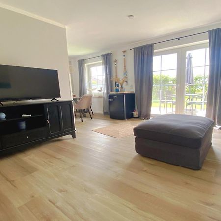 Nessmersiel, Renovierte Erdgeschosswohnung Mit Garten In Deichnaehe, Wallbox, Bettwaesche Inklusive Neßmersiel Exterior foto