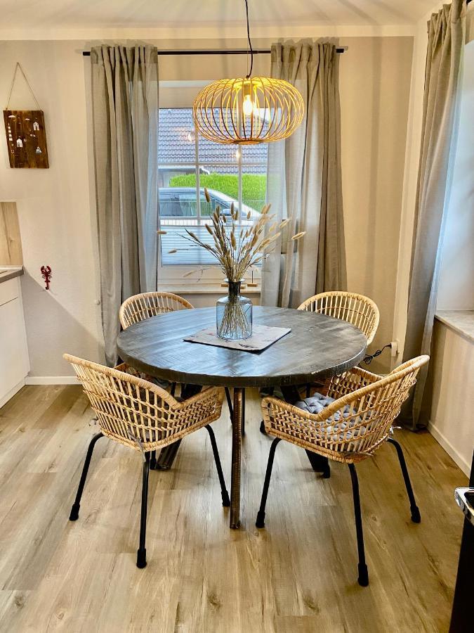 Nessmersiel, Renovierte Erdgeschosswohnung Mit Garten In Deichnaehe, Wallbox, Bettwaesche Inklusive Neßmersiel Exterior foto