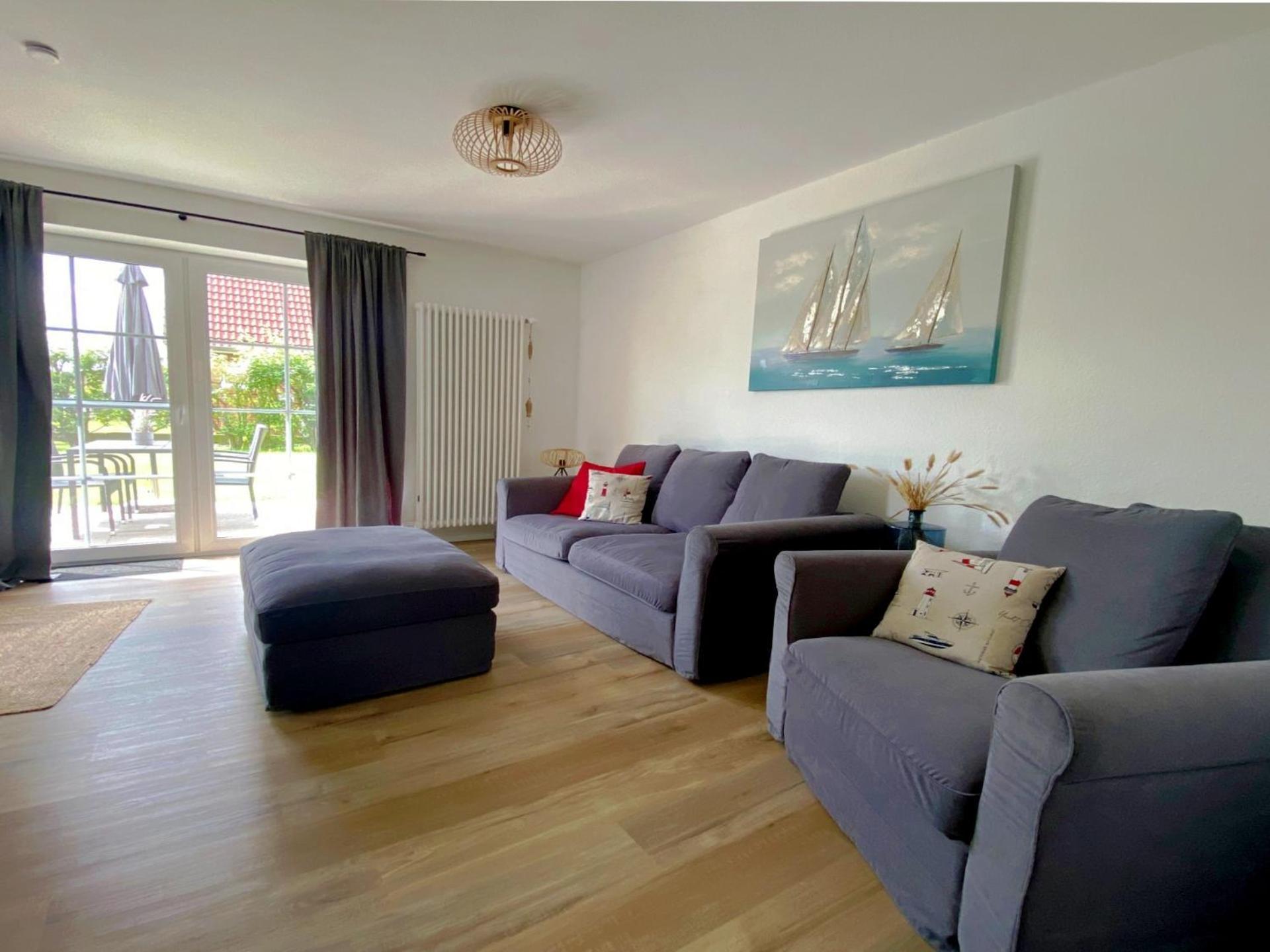 Nessmersiel, Renovierte Erdgeschosswohnung Mit Garten In Deichnaehe, Wallbox, Bettwaesche Inklusive Neßmersiel Exterior foto